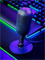 Микрофон Razer Seiren V3 Mini предназначен для использования в играх и стриминге, его цвет - черный 1000025590