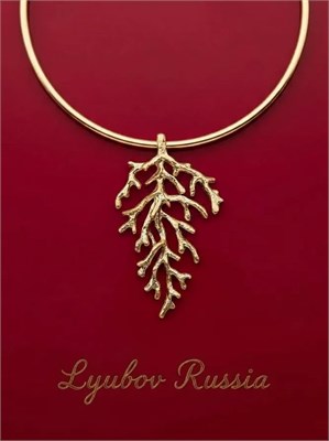 Украшение в виде обруча, надетого на шею, с подвеской из коралла от зары 1000023158