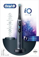 Электрическая аккумуляторная зубная щетка Oral-B iO9, 1 черная ручка с революционной магнитной технологией, цветной дисплей, 7 режимов, 1 дорожный футляр премиум-класса (ОАЭ) 1000009249