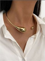 Ожерелье в стиле чокер напоминает каплю 1000023157