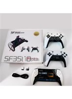 Портативная игровая консоль ACLIX SF3500 Plus – 5-дюймовый HD IPS-экран, два джойстика, 10 000 встроенных ретро-игр, 64 ГБ памяти, ТВ-выход и перезаряжаемая батарея – подходит для детей и взрослых 1000039823