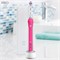 Электрическая зубная щетка Oral-B Pro 2500 3D White с аккумулятором и дорожным футляром от Braun — розовая — поставляется с британской вилкой с двумя контактами 1000009255
