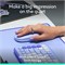 Беспроводная компактная мобильная мышь Logitech POP с Bluetooth, программируемыми кнопками и бесшумным щелчком, функцией Easy Switch для удобного переключения между 3 устройствами: ноутбук, планшет, ПК — фиолетовая. 1000024396